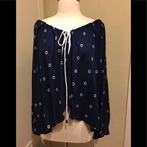 Solito off-shoulder blouse Navy Ikat Print